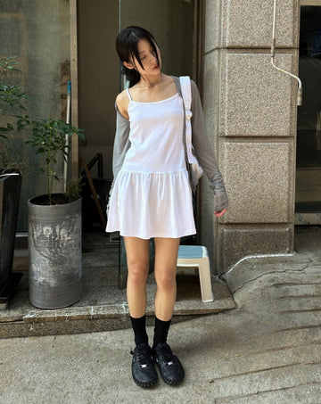 FRILL SLEEVELESS OPS